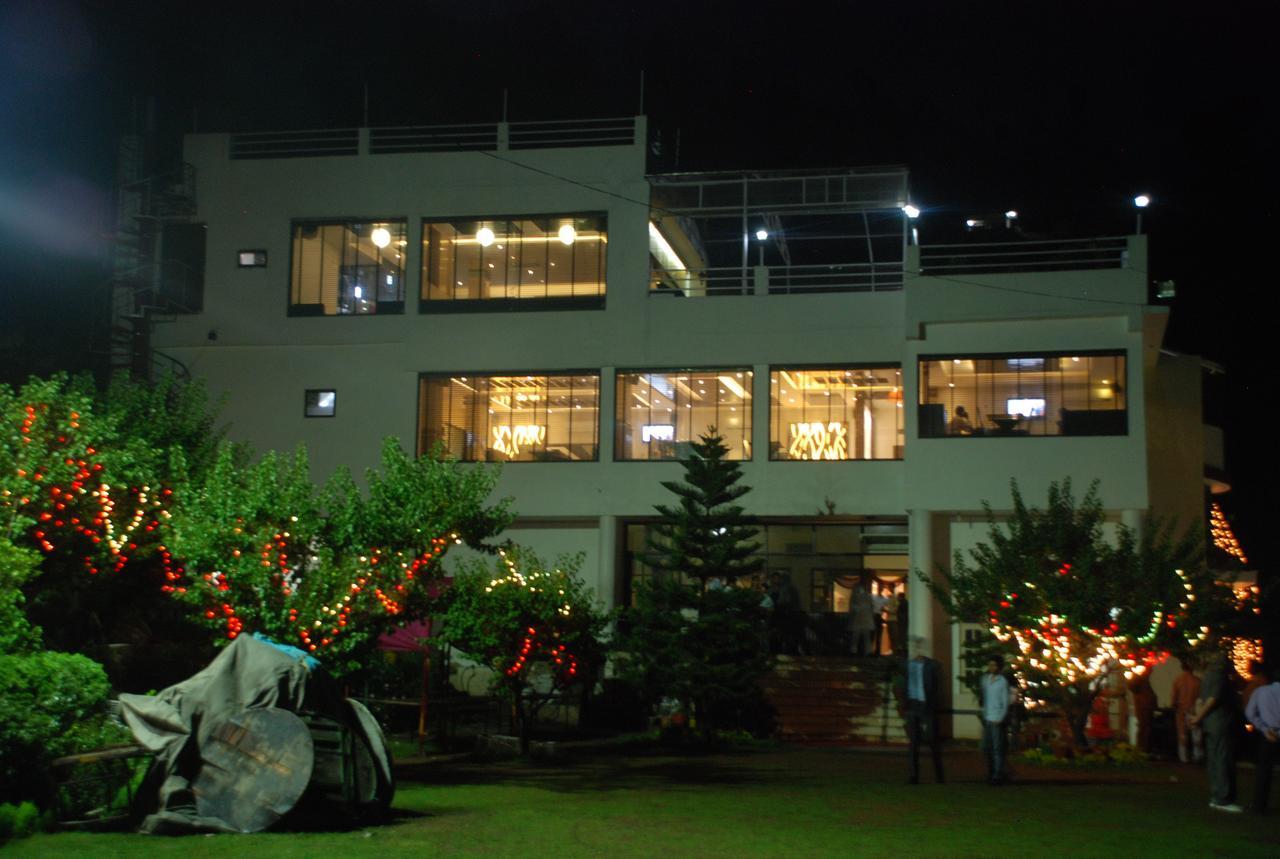 Centarosa Resort Chail Luaran gambar