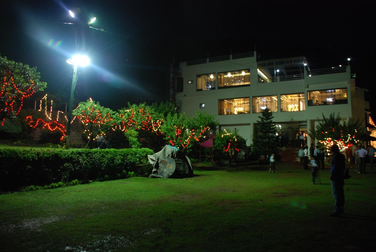 Centarosa Resort Chail Luaran gambar
